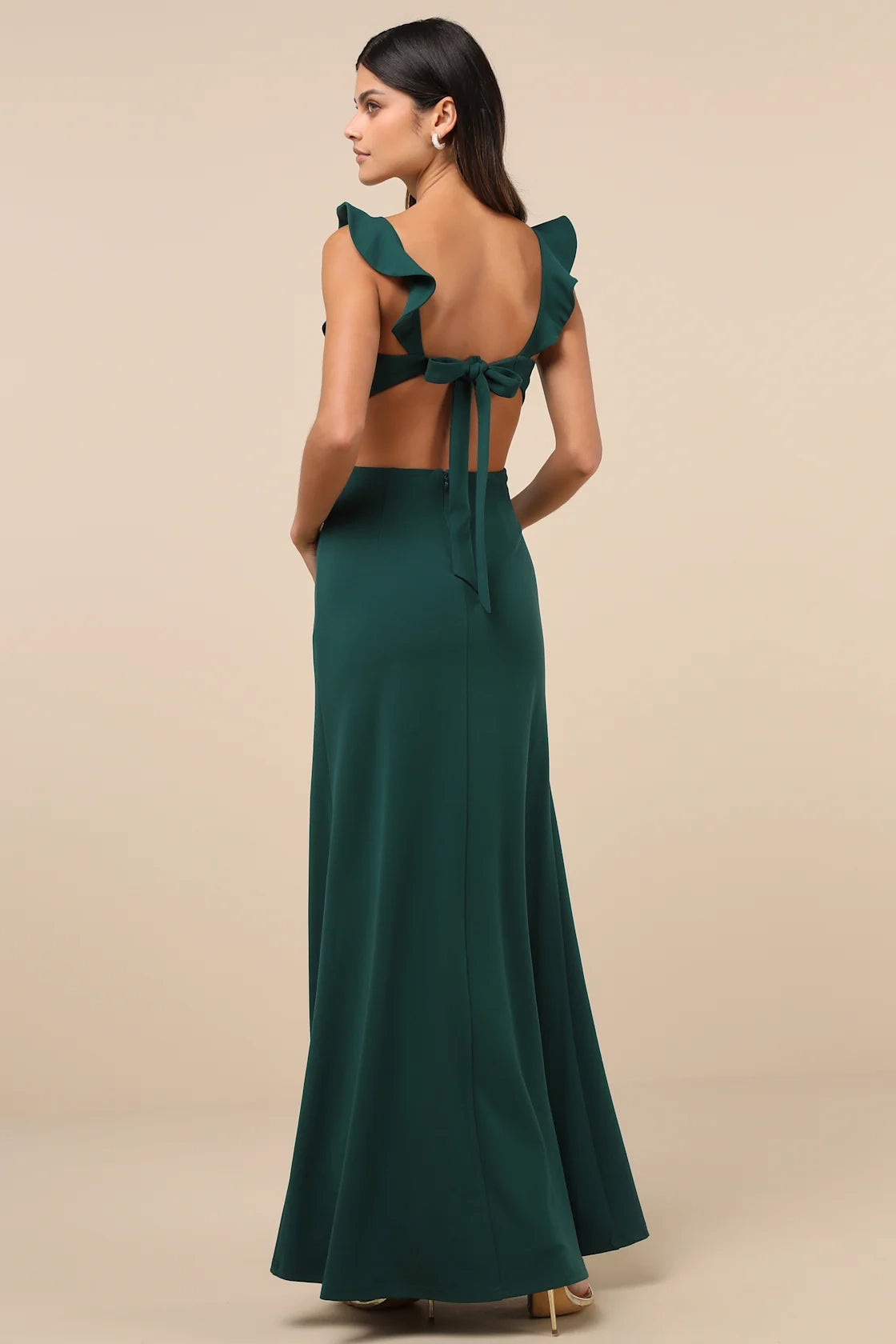 LANQI's stunning ruffled round neck sleeveless princess line tight corset with hollowed out A-line Homecoming Dresses